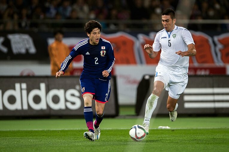 「ウッチーは“選択”を間違えない」水沼貴史が称える内田篤人の凄み。(12) ／ photograph by Takuya Sugiyama