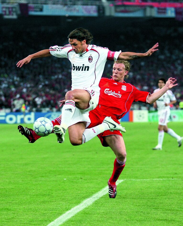 06−07シーズンのCLでミラン5度目の優勝に貢献。以降ミランはビッグイヤーを掲げていない　©Pierre Lahalle/L’Équip