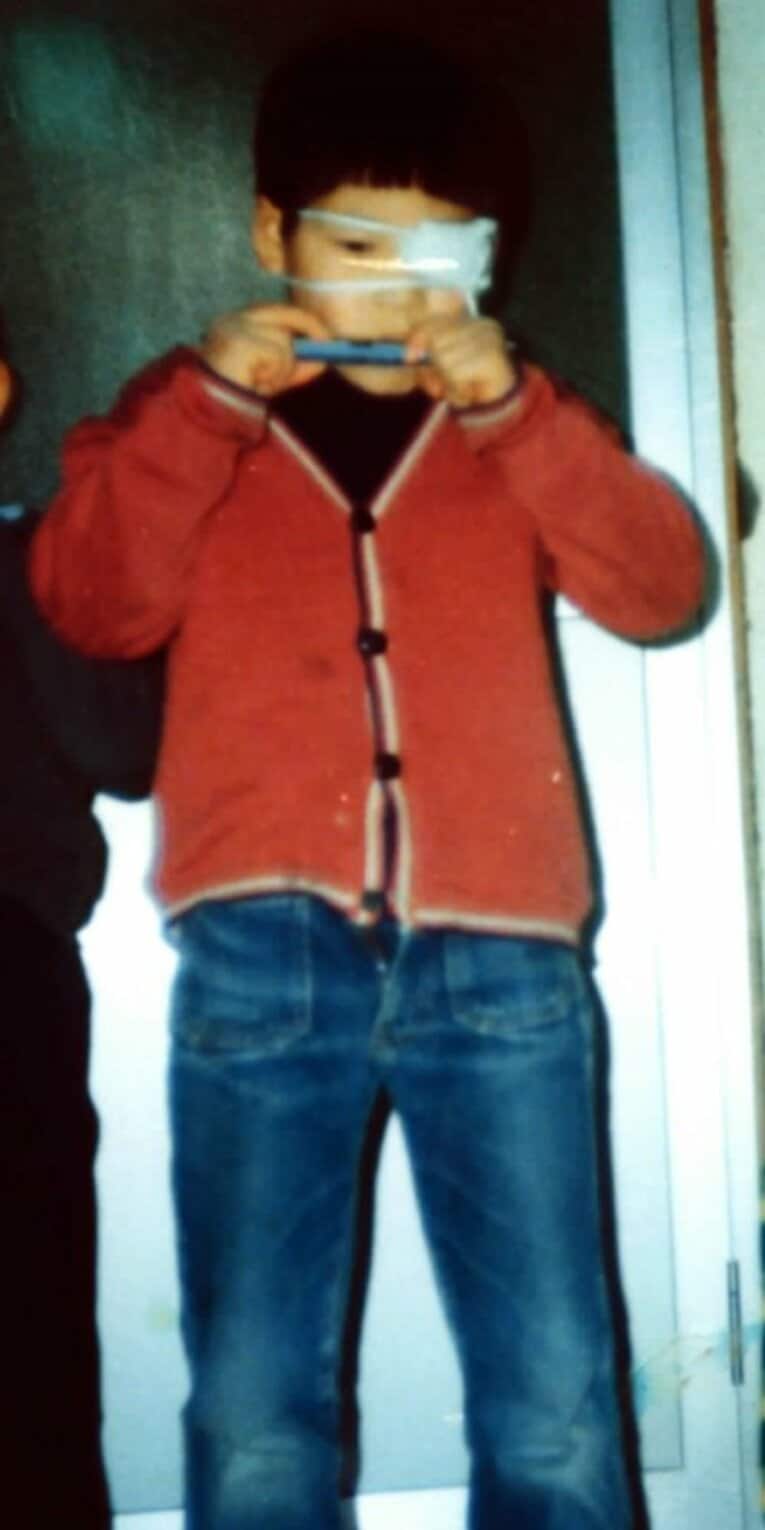 坂本少年は和白青松園で見たボクシング中継に衝撃を受けた（本人提供）