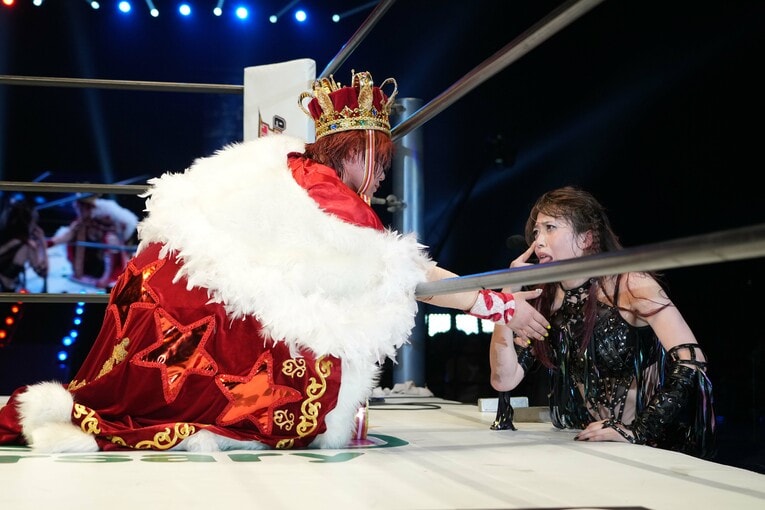 『5★STAR GP』決勝、舞華vs.上谷沙弥。8月31日、武蔵野の森総合スポーツプラザ　©Essei Hara