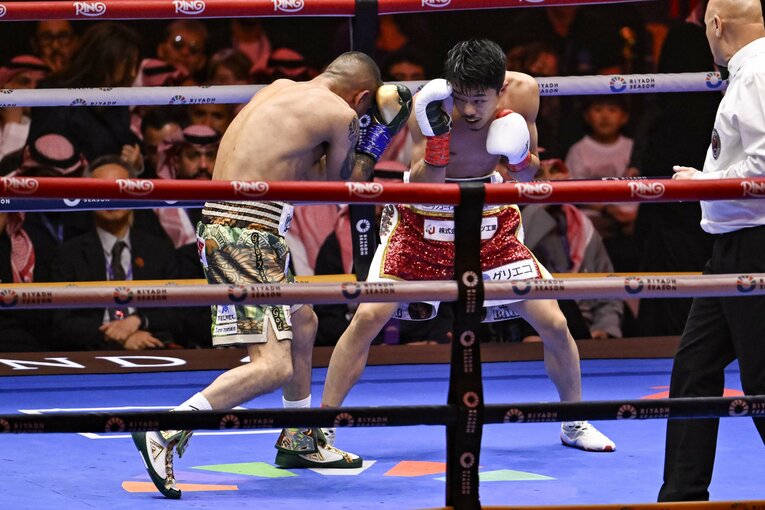 中谷潤人vs.セバスチャン・エルナンデス　©Hiroaki Finito Yamaguchi