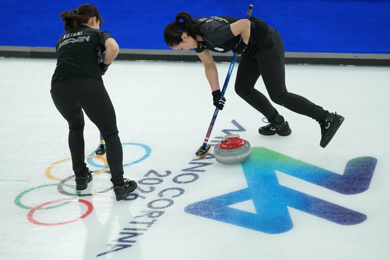 黒星発進となったスウェーデン戦　©Tsutomu Kishimoto/JMPA