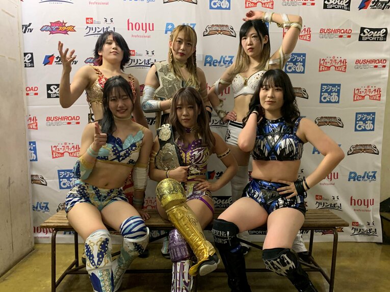 現在はメンバーが6人になったQQ。5.15後楽園ではリーダー決定戦を行う　©Norihiro Hashimoto