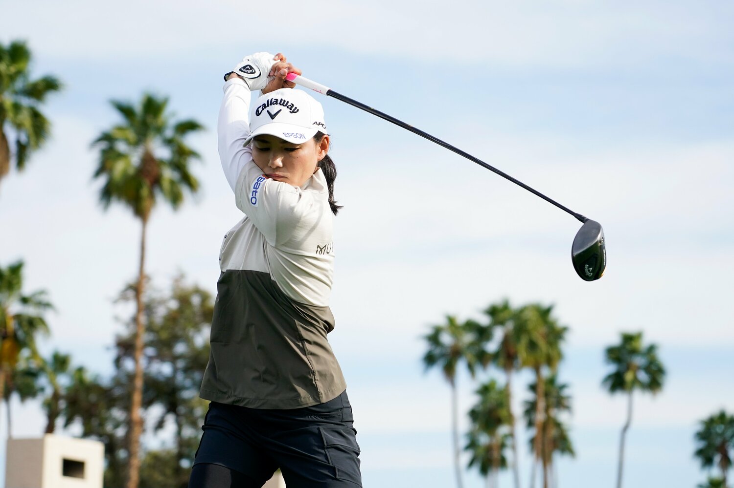 シェブロン選手権でティーショットを放つ横峯　©Shizuka Minami