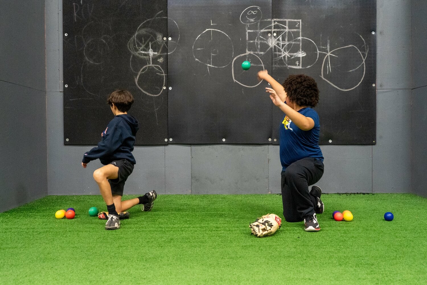 ドライブラインではジュニア選手もプロ選手と同様のメニューを行うという／会社提供