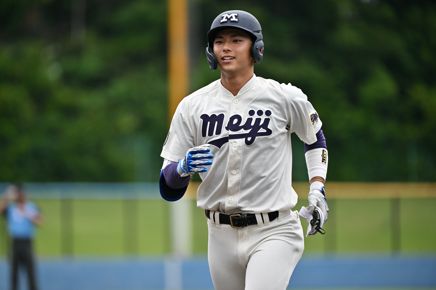 明治大・宗山塁遊撃手（175cm78kg・右投左打・広陵高）。今季は明治大の主将を務める　©︎Hideki Sugiyama