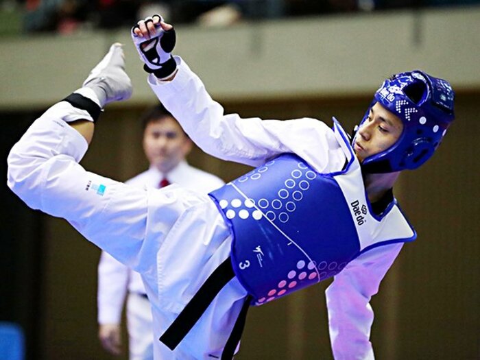“テコンドーの貴公子”鈴木セルヒオ。「惜しかった奴」が東京五輪へ!<Number Web> photograph by Naoki Nishimura/AFLO SPORT