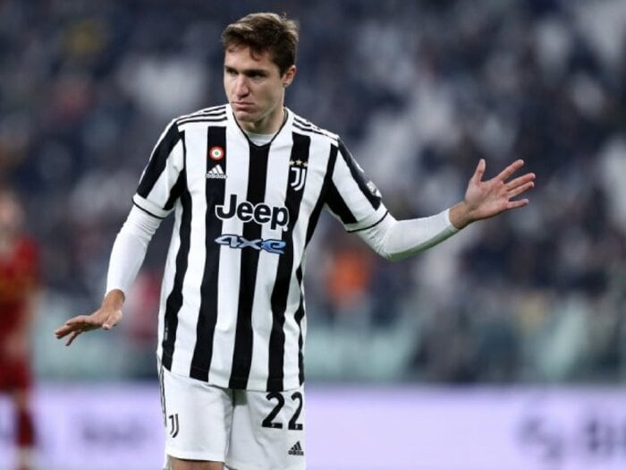 イタリア中の母たちが頬を緩める“驚くほど行儀の良い出来杉君”　「2世代表」フェデリコ・キエーザが放つ異質なオーラ＜Number Web＞ photograph by Getty Images