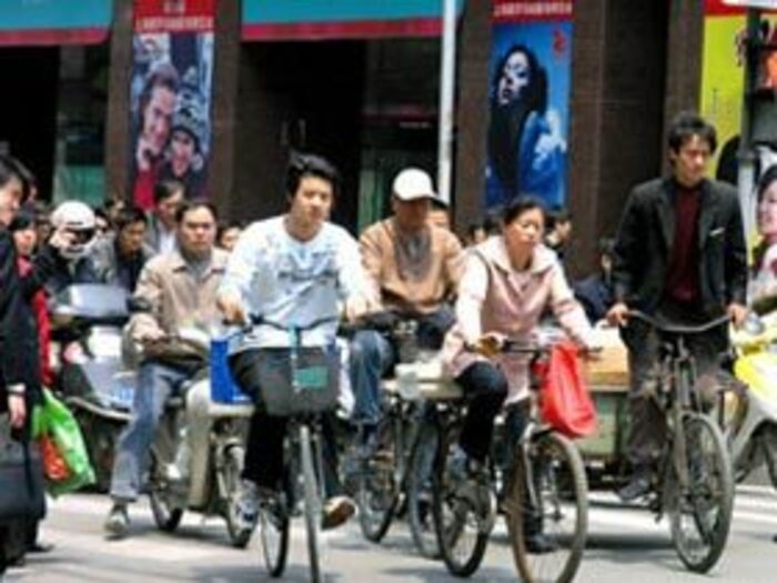 From:上海「アンバランスの魅力。」＜Number Web＞ photograph by Shigeki Sugiyama