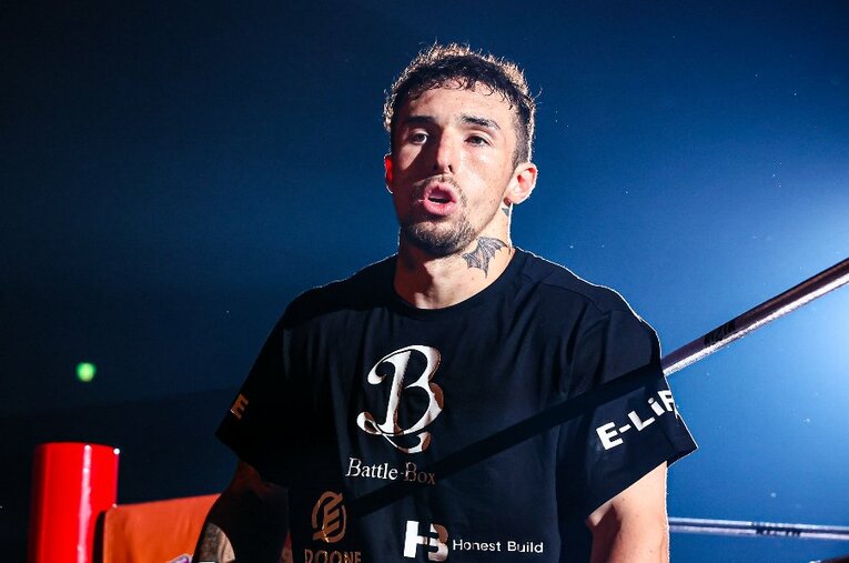 大会出場2日前に大麻取締法違反の疑いで逮捕された木村“フィリップ”ミノル。いま、多くのスキャンダルが格闘技界に悪影響を及ぼしている ／ photograph by RIZIN FF Susumu Nagao