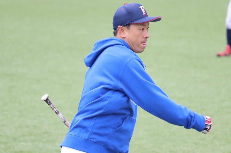 富士大を率いる安田監督　©Genki Taguchi