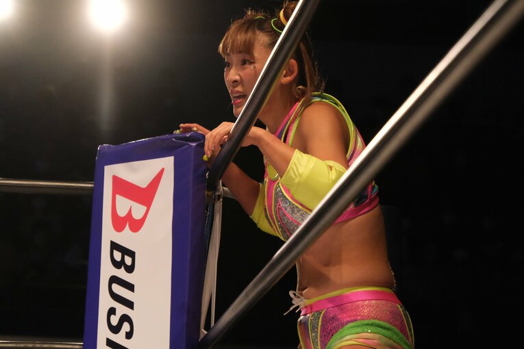 「プレッシャーも凄かったはず」フワちゃんデビュー戦で見えた“プロレスへの本気度”…師匠が明かす舞台裏「100点満点。努力の成果です」(58)