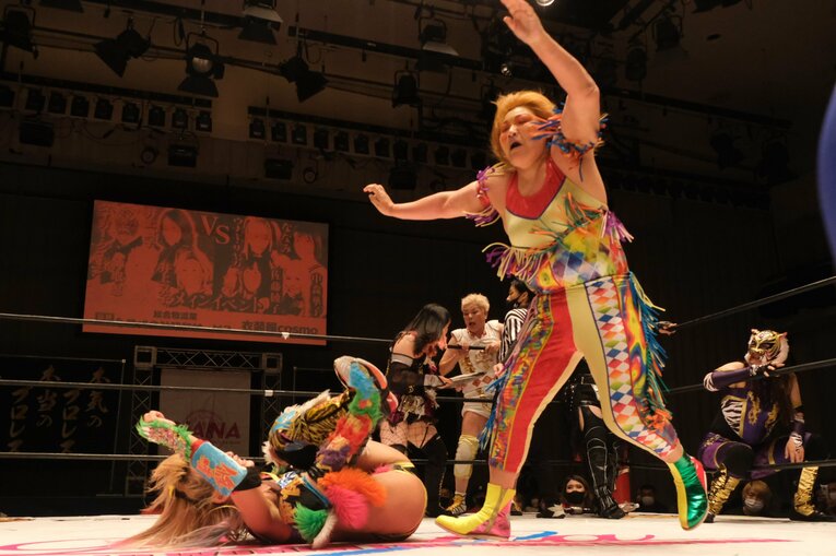 「ギャン期」ウナギ・サヤカとタイガー・クイーンの“初遭遇”に見た期待感…正反対の2人は女子プロレス界の看板カードになり得るか？(41)