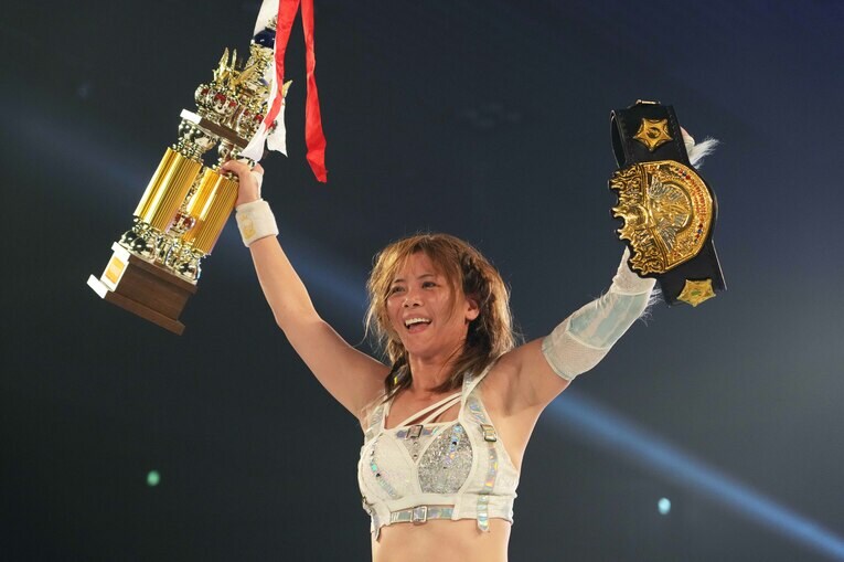 AEWからの刺客トニー・ストームを倒し、7年前の「トラウマ」を払拭したIWGP女子王者の岩谷麻優　©Essei Hara