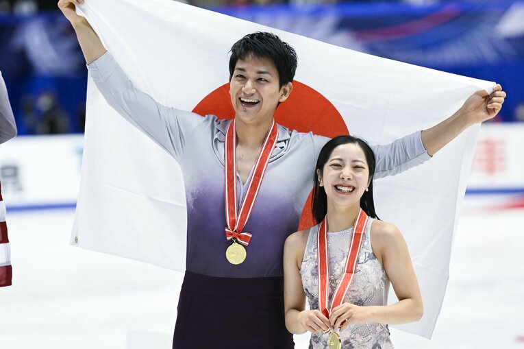 2022年NHK杯でも優勝し、カナダ大会に続けてGPシリーズを連勝　©Asami Enomoto