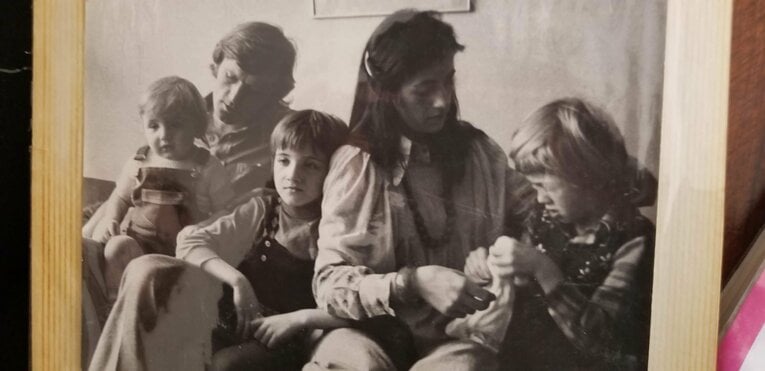 自宅のアルバムに残っていた家族写真