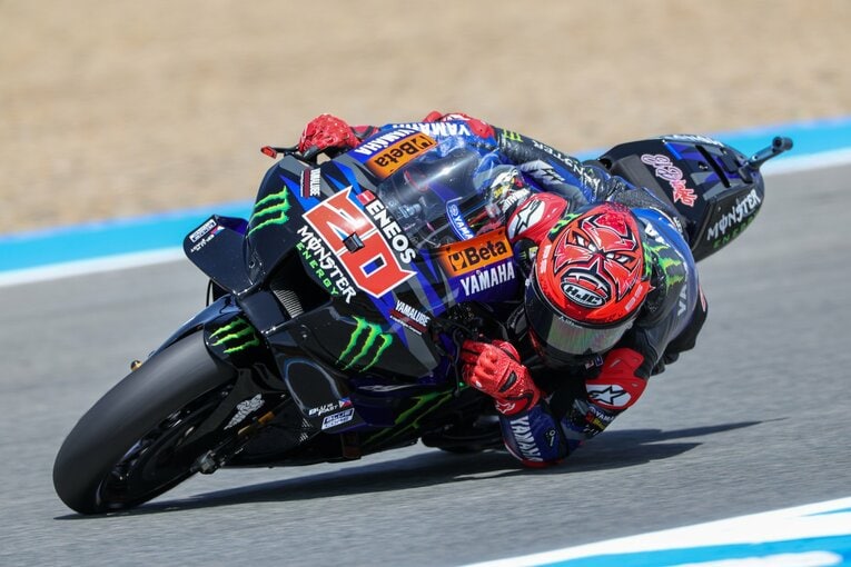 スペインGPでのヤマハとクアルタラロの走り　©Satoshi Endo