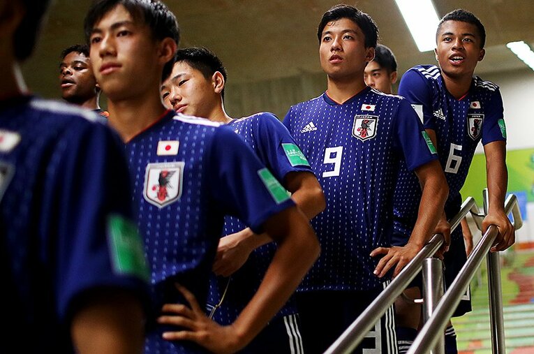 大久保嘉人にドヤされてもめげない18歳　藤田譲瑠チマはヴェルディ産の要注目銘柄(3)