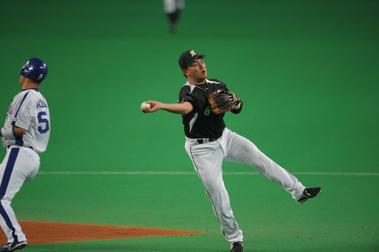 ロッテ時代の井口資仁　©Naoya Sanuki