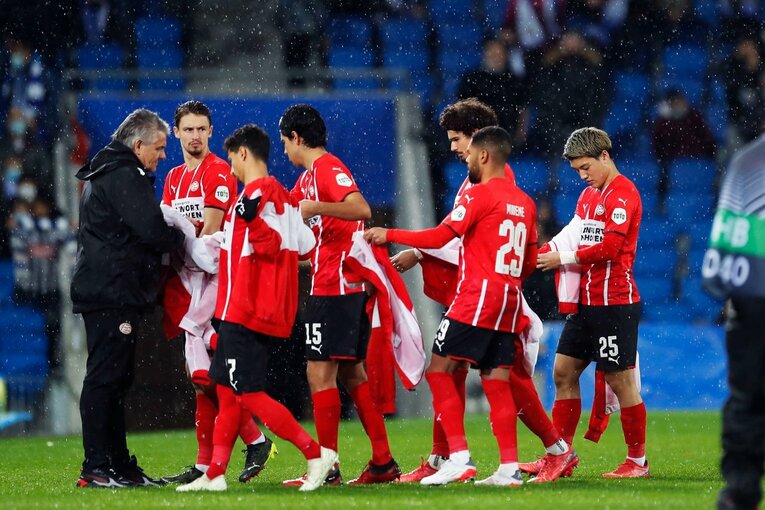 堂安律がPSVで得つつある信頼… 懐かしの“香川真司の元相棒”ゲッツェ、“89億円の価値”スペイン代表MFを撮って気づいたこと(10)