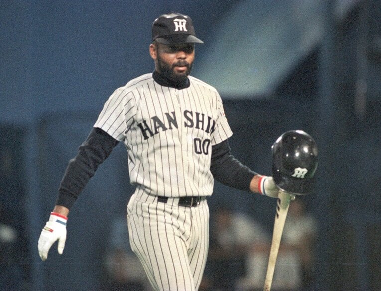 バースが不在となった88年。阪神が急遽補強したルパート・ジョーンズ。しかしチームは最下位を独走する　©Sankei Shimbun