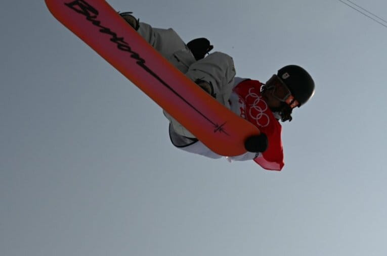 北京五輪、2月9日の予選を1位通過した平野歩夢 ／ photograph by Naoya Sanuki／JMPA