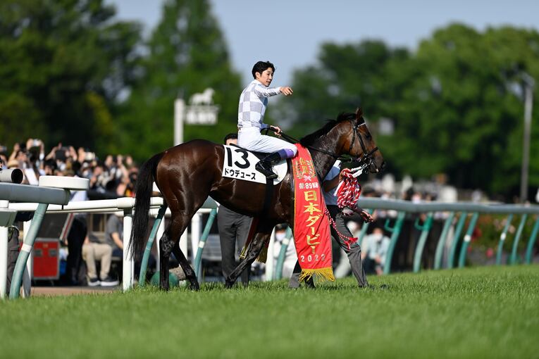 ドウデュースが制した2022年の日本ダービー　©Keiji Ishikawa