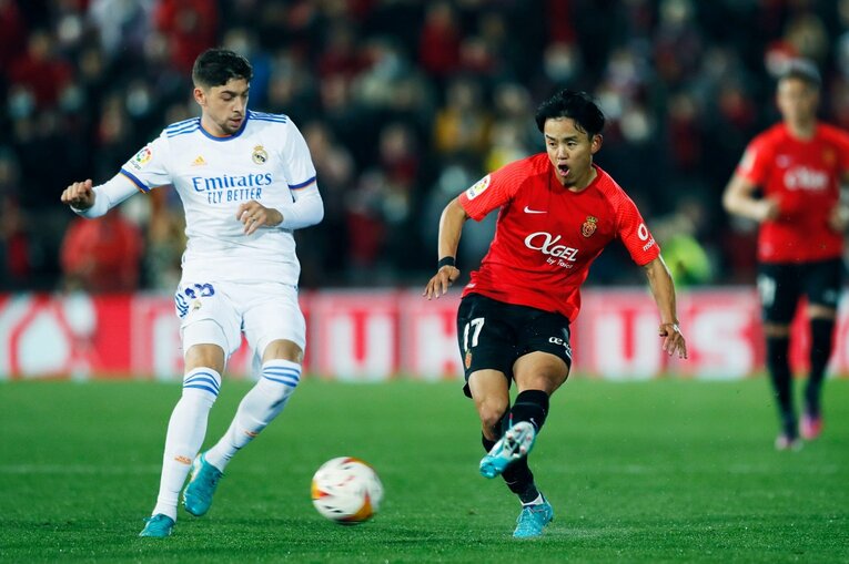 「クボ潰しにロドリゴが戻ってこない？」 “レアルでのライバル”に削られた久保建英… 手痛い敗戦の内実〈撮影者の視点〉(15)