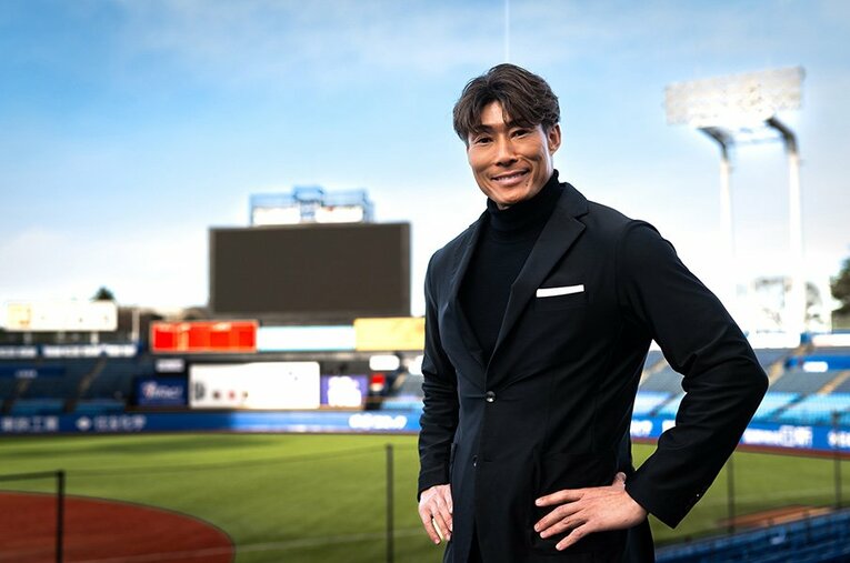 「スタンドから『糸井』コールが起こる。それが最高に気持ちよかった」超人・糸井嘉男が3球団で感じた、スタンドからのエール(1) ／ photograph by Asami Enomoto