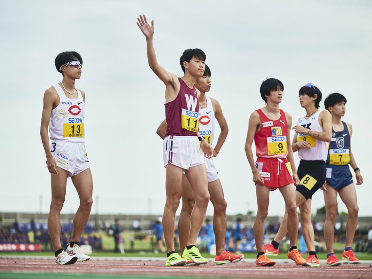 ルーキーながら関東インカレ5000mで日本人トップに輝いた鈴木　©Yuki Suenaga