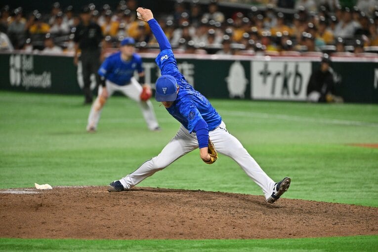 美しいサブマリンが強力ソフトバンク打線を抑え込んだ　©Hideki Sugiyama