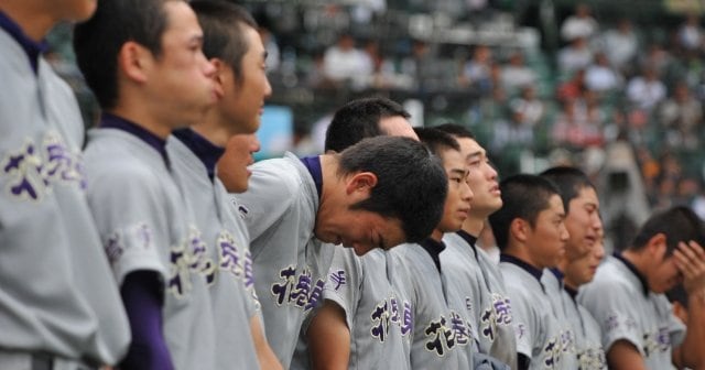 なんで気づいたんですか」巨人スカウトを驚愕させた“坂本勇人の情報”、後悔する菊池雄星への発言…NHK甲子園・人気解説者が語る“忘れられない試合” -  高校野球 - Number Web - ナンバー