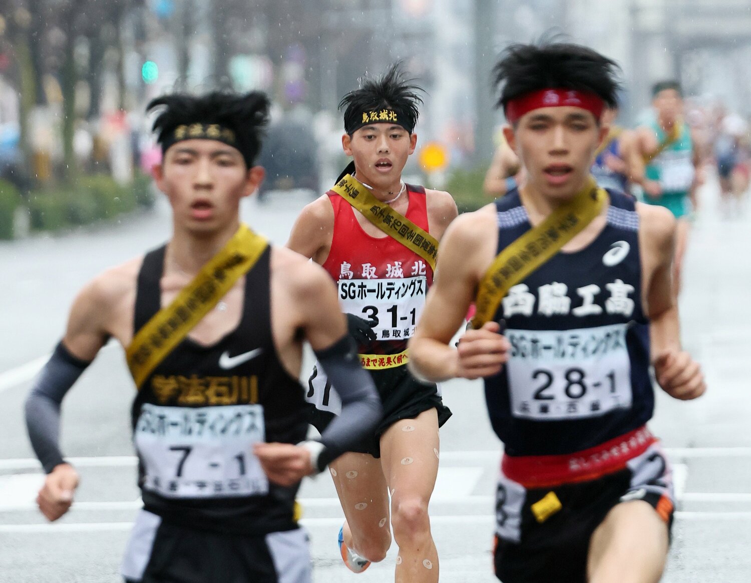 ラストスパートのキレには定評があった鳥取城北・本田だが、中盤で振り切られる　©JIJI PRESS