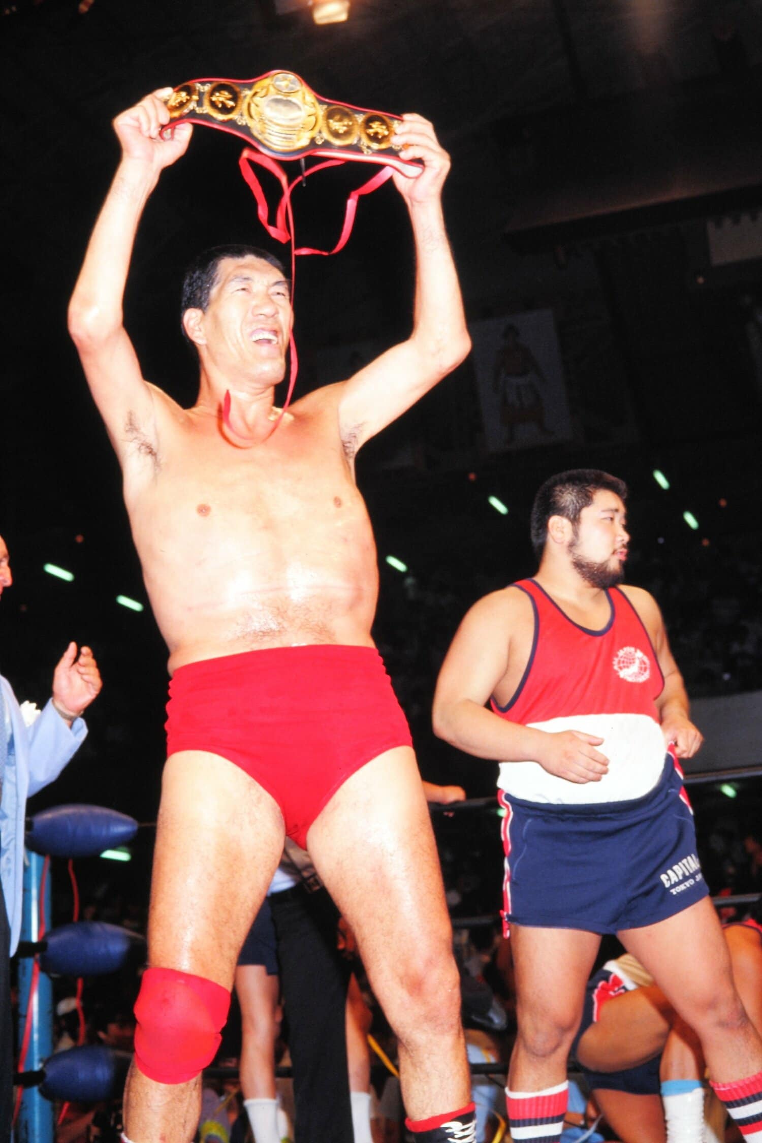全日本プロレス時代のターザン後藤（右）©Yukio Hiraku/AFLO　（クリックすると「この記事の写真」にとびます。流血等の過激な写真を含みますのでご注意ください流血等の過激な写真を含みますのでご注意ください）