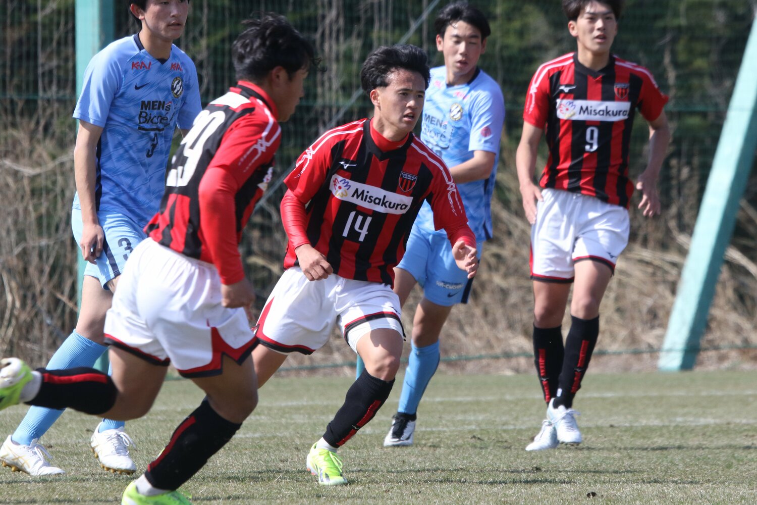 今年はJFA・Jリーグ特別指定選手として地元のテゲバジャーロ宮崎に登録されている（2024年Jヴィレッジカップ）　©︎Takahito Ando