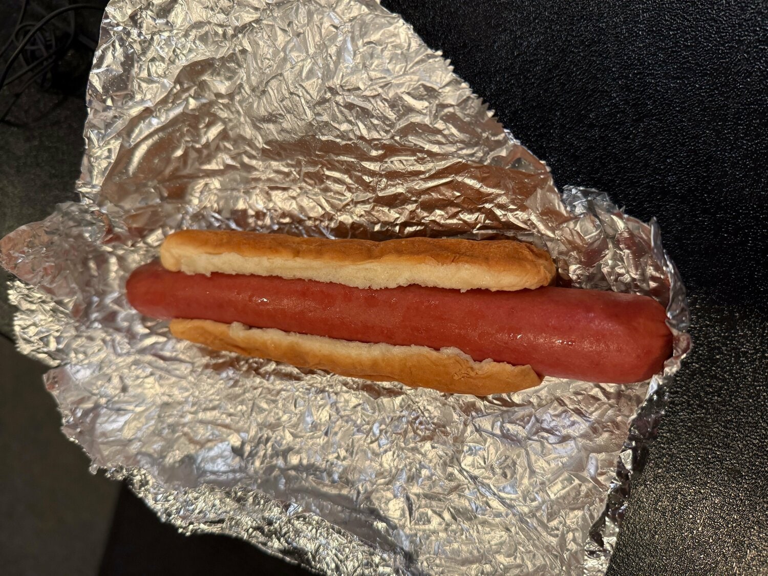 メキシコ代表から差し入れられたホットドッグ　©Yusuke Mimura