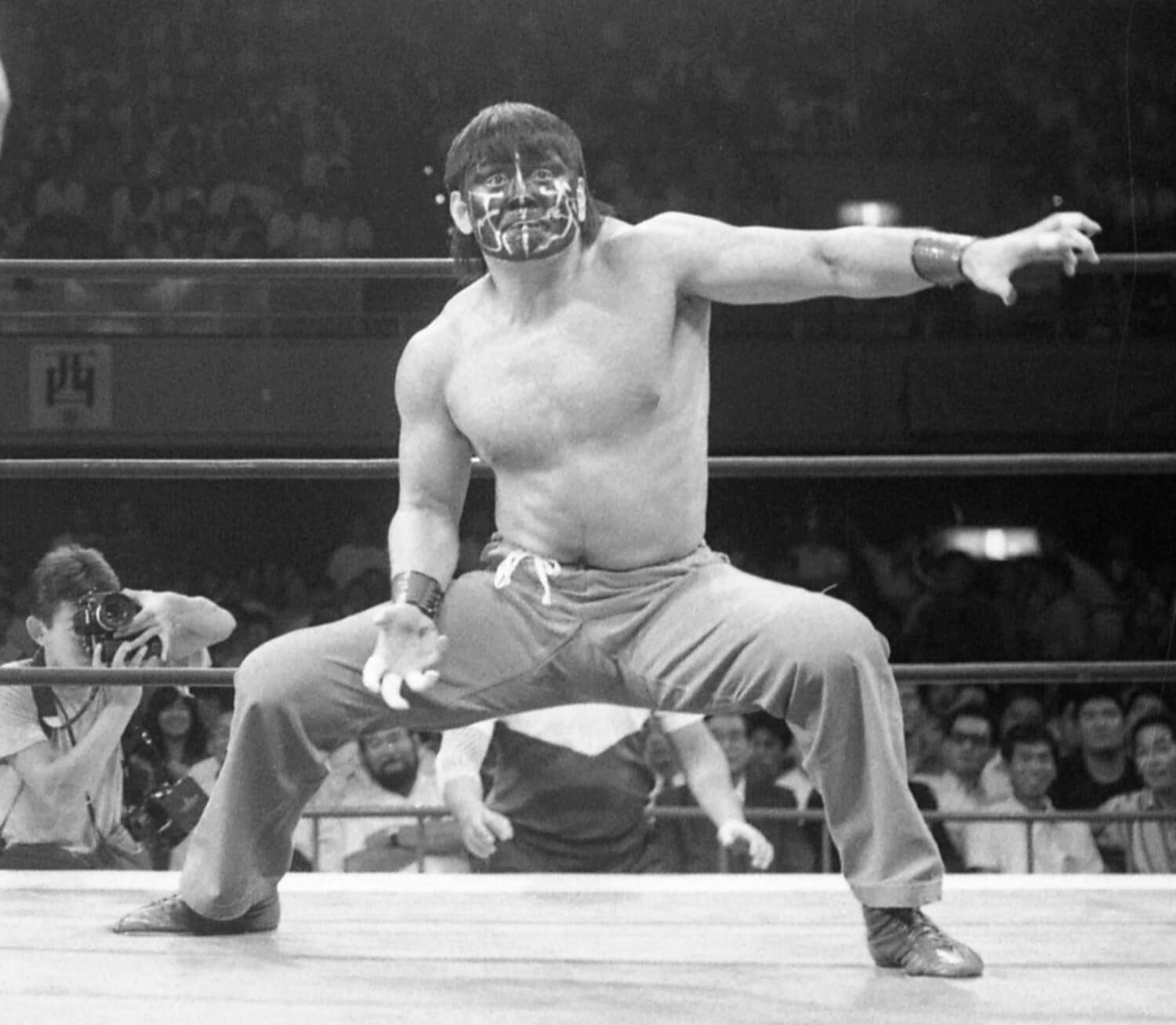 日本初戦に臨むグレート・ムタ（1990年9月7日）©︎東京スポーツ新聞社