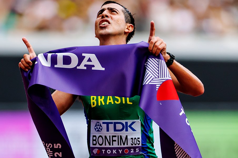 「結婚指輪をなくした。申し訳ない」涙の電話から翌日…妻大喜び「ありえない。奇跡よね」金メダリスト競歩夫婦がアツアツ「内側にお互いの名前」＜Number Web＞ photograph by Kiichi Matsumoto