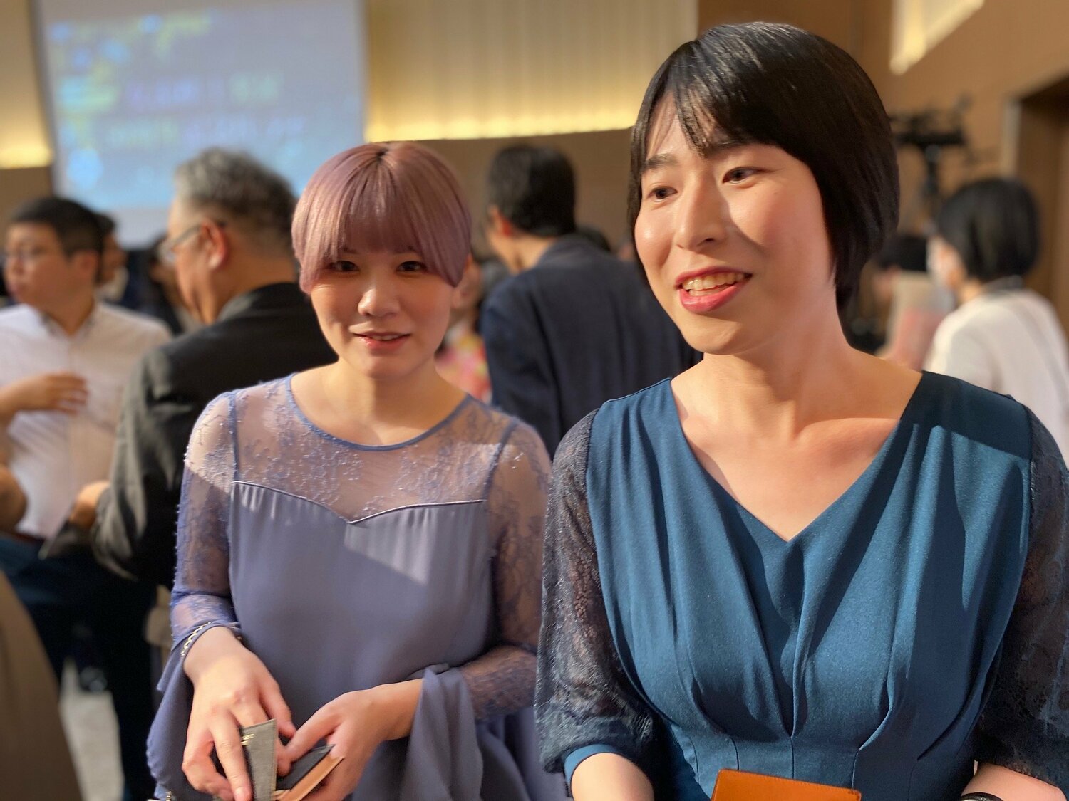 右は加藤圭女流二段。左は後述する磯谷祐維女流初段　©Noboru Tamaru