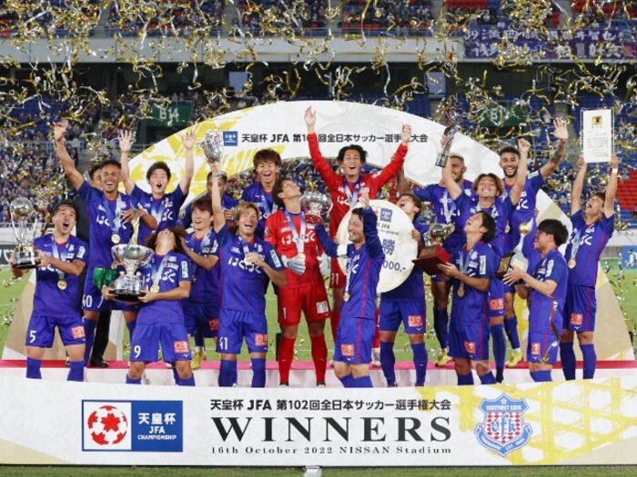 J2・18位の甲府が天皇杯V、猪木の壮絶人生、原vs岡田のドラフト対決、雪辱のオリックス…10月のスポーツ界を表す“ある言葉”とは？＜Number Web＞ photograph by JIJI PRESS