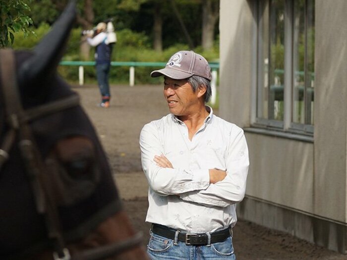 藤沢和雄調教師とダービーの再遭遇。レイデオロはまだ終わっていない。<Number Web> photograph by Satoshi Hiramatsu