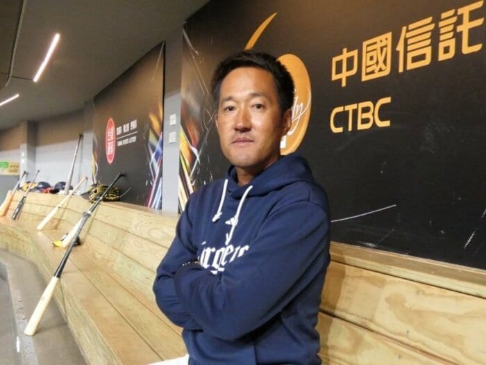 「それで本当にプロ野球選手か？」台湾で優勝させた“日本人監督”…元阪神・平野恵一が語る“台湾野球の今”「ポテンシャルすごい」「観客動員300万人突破」＜Number Web＞ photograph by Kotaro Tajiri