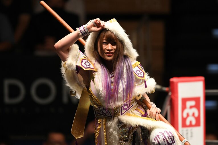 6月28日の後楽園ホール大会。中野たむの入場シーン