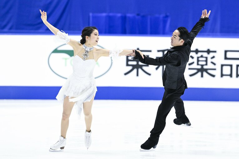 フリー　©Asami Enomoto