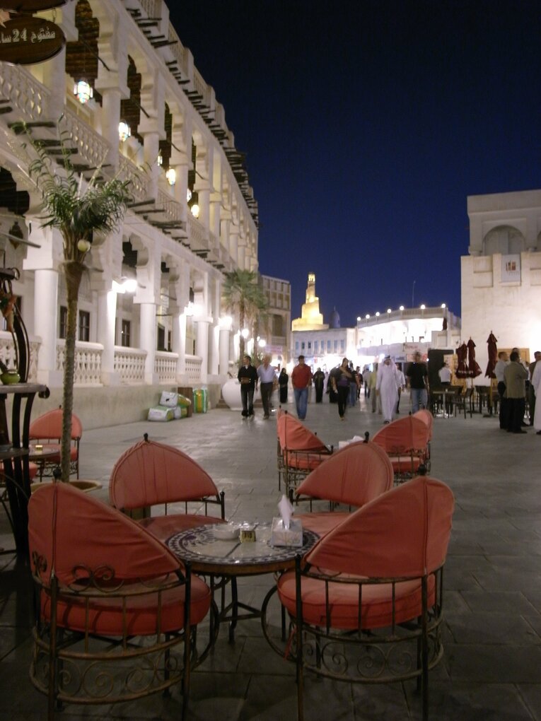 カタールの街中（2009年）　©Naoya Sanuki