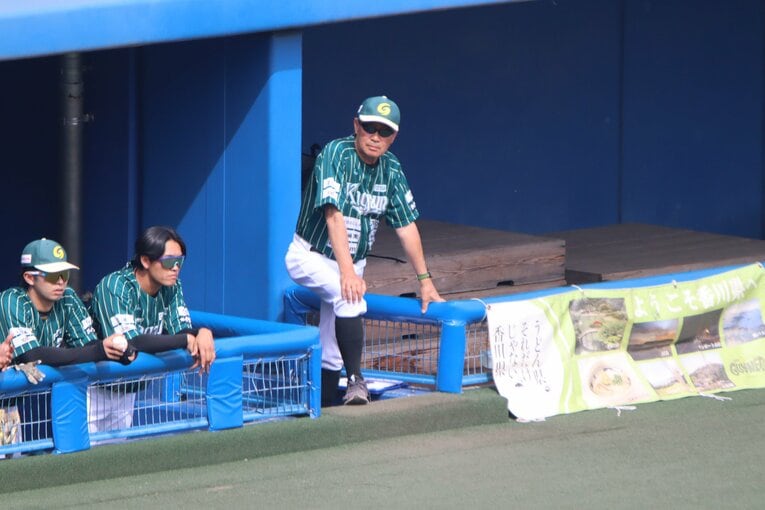 「キャンプで僕が業務用トラックを」四国各県バス遠征、帰宅は深夜1時…なぜ慶応高校前監督は“独立L球団代表”になったか「今の使命です」(9)