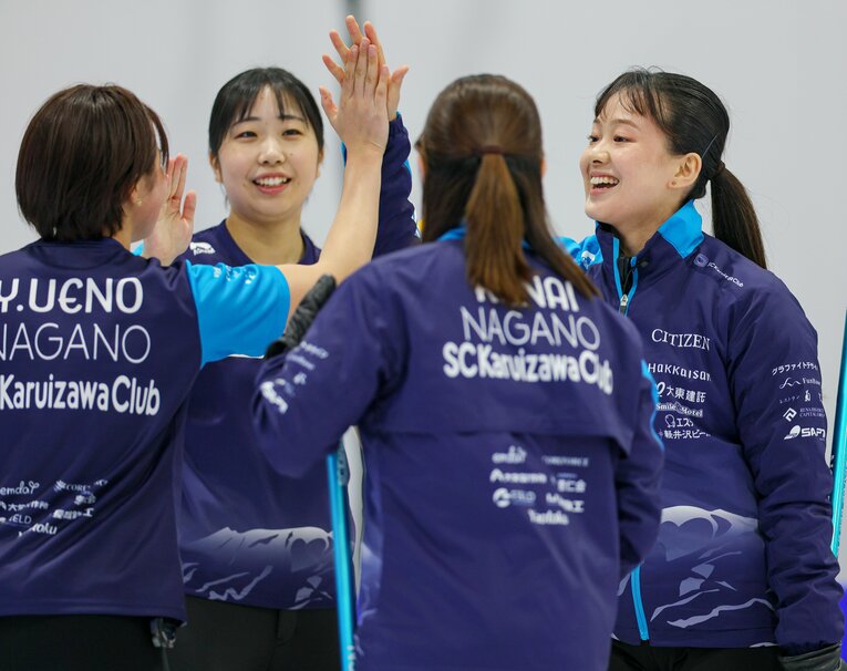 上野美優「最後まで笑顔で」　©JIJI PRESS