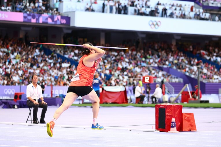 北口榛花の投擲フォーム（1枚目／全7枚）©Ryosuke Menju/JMPA