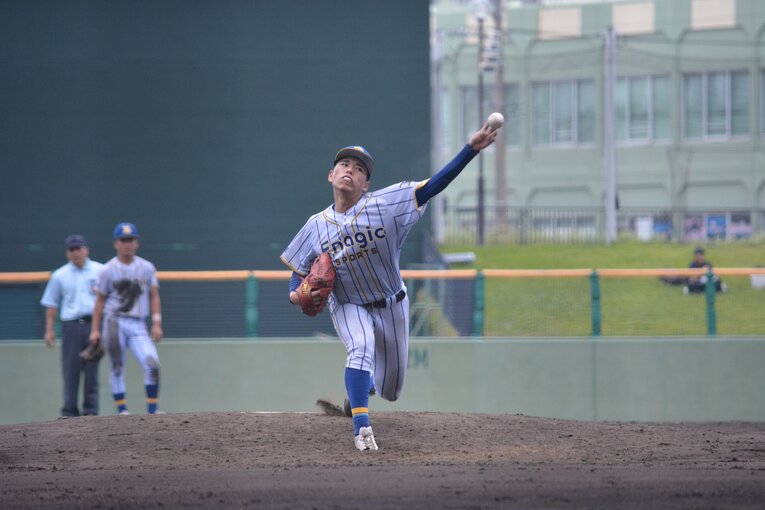 沖縄尚学vs.エナジック。全国高校野球選手権・沖縄大会決勝　©Takarin Matsunaga
