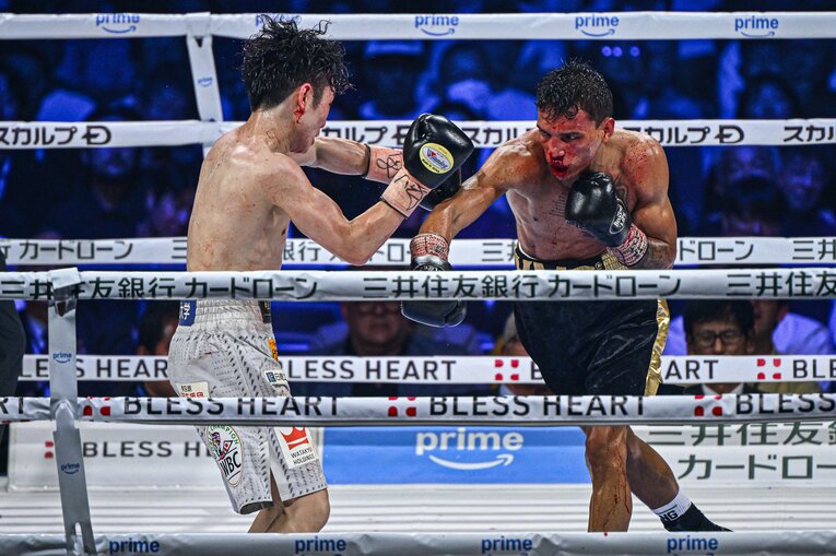 寺地拳四朗vs.クリストファー・ロサレス（WBC世界フライ級タイトルマッチ）©Takuya Sugiyama